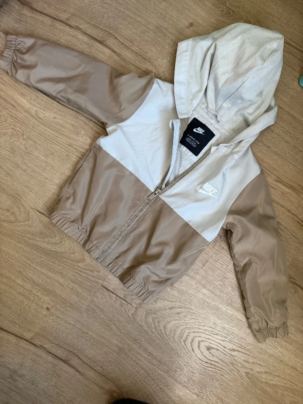 Toddler 2t nike windbreaker